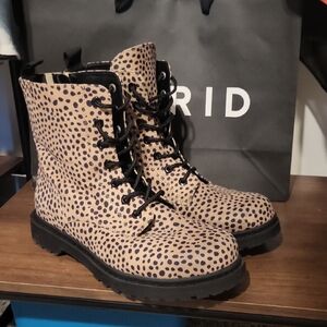 Torrid 11.5 Leopard Print Combat Boots - Black & Tan
